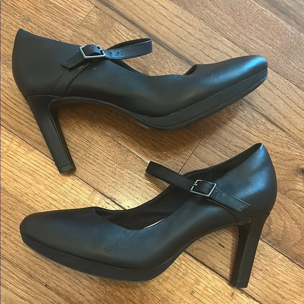 Clarks Ambry Shine Black Leather Mary Jane Heel Shoes Sz 8.5 M - Picture 6 of 11